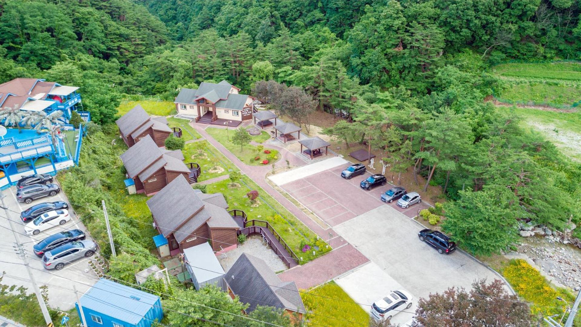 Gangneung Yasaenghwa Maeul Hotel Exterior foto